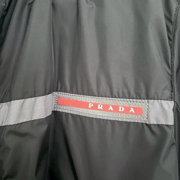Men's Prada Black Windbreaker Jacket in size 48 - Picture 6 of 9